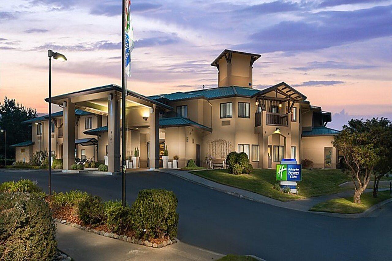 Holiday Inn Express Hotel & Suites Arcata/Eureka-Airport Area By Ihg McKinleyville Eksteriør billede