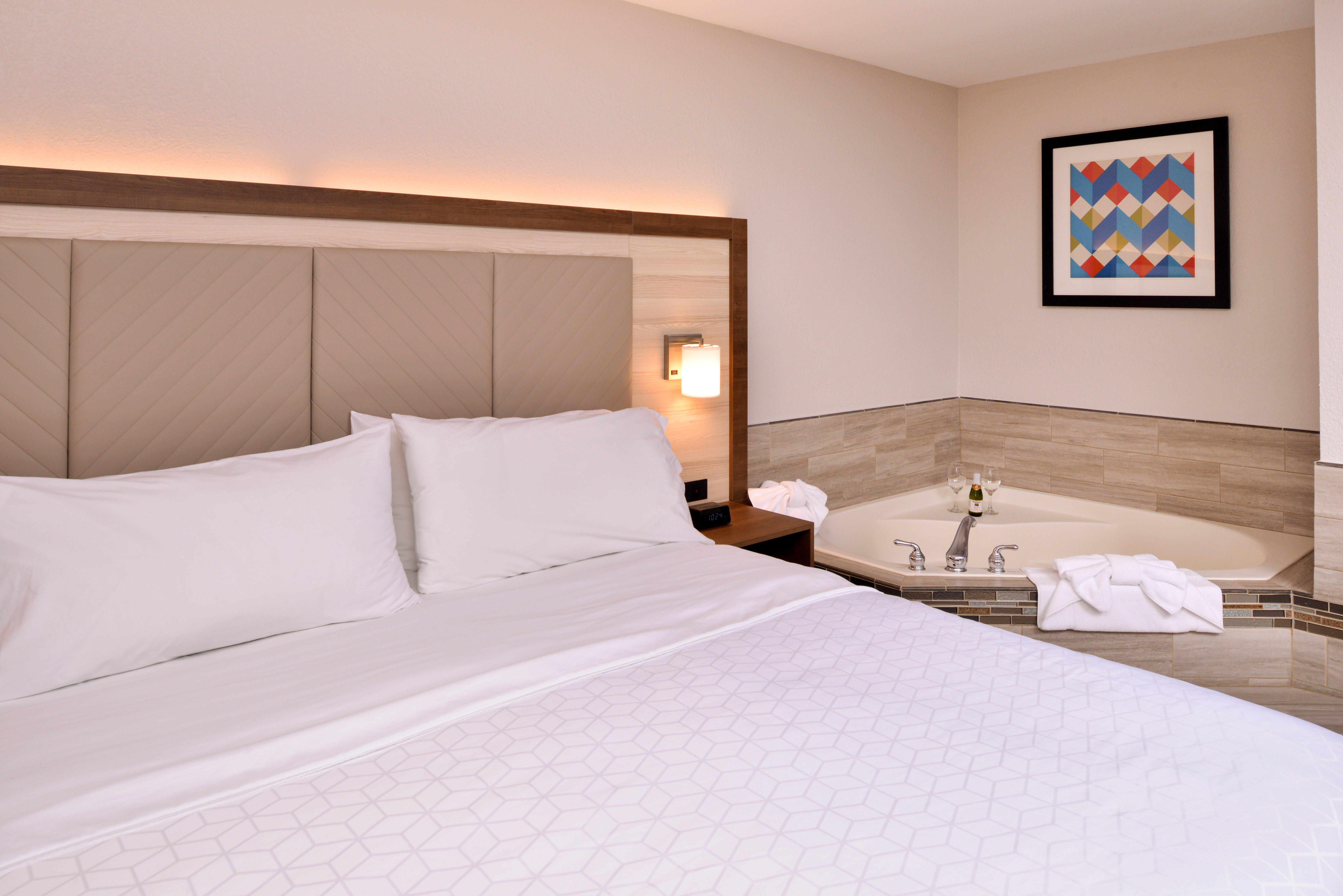 Holiday Inn Express Hotel & Suites Arcata/Eureka-Airport Area By Ihg McKinleyville Eksteriør billede