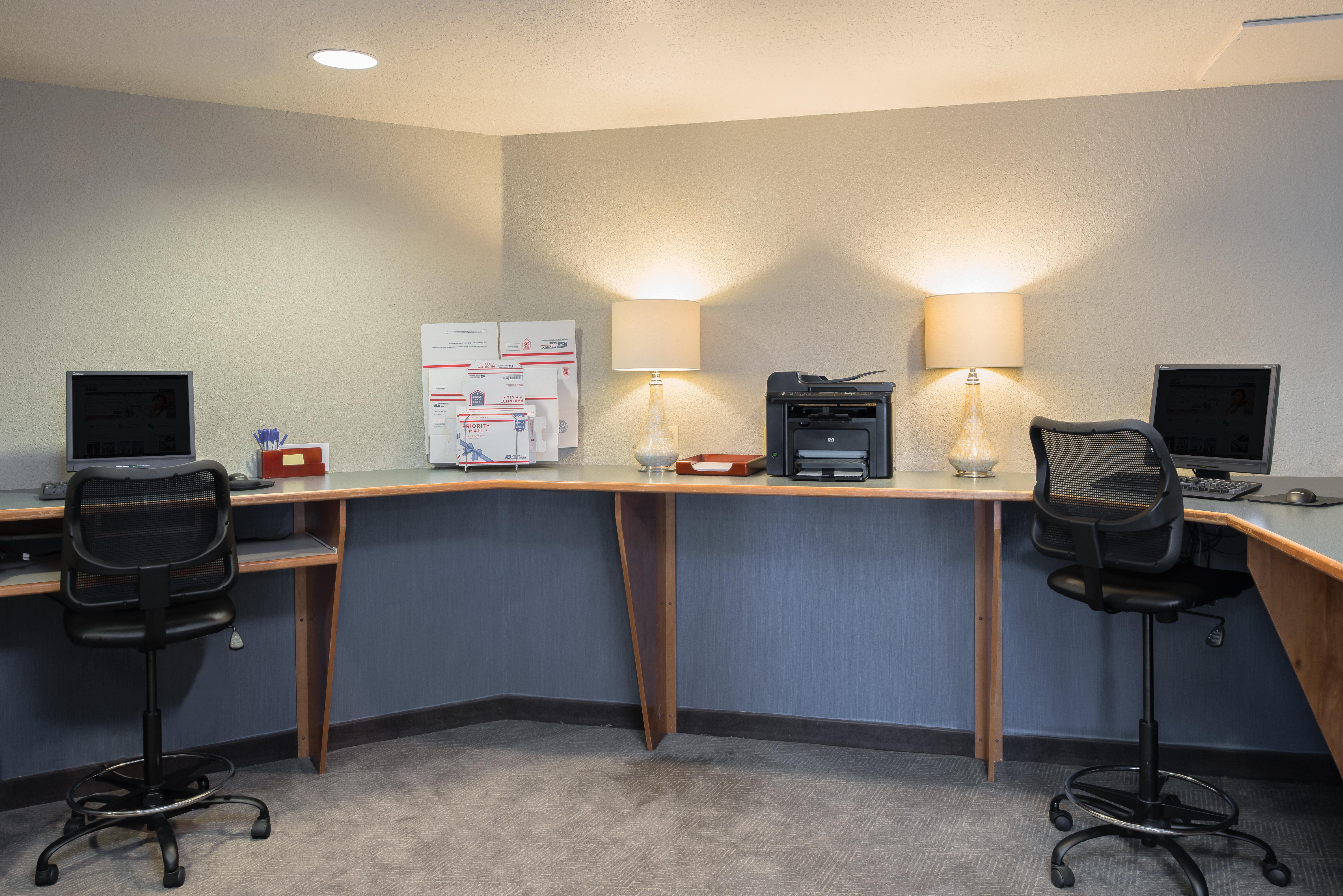Holiday Inn Express Hotel & Suites Arcata/Eureka-Airport Area By Ihg McKinleyville Eksteriør billede